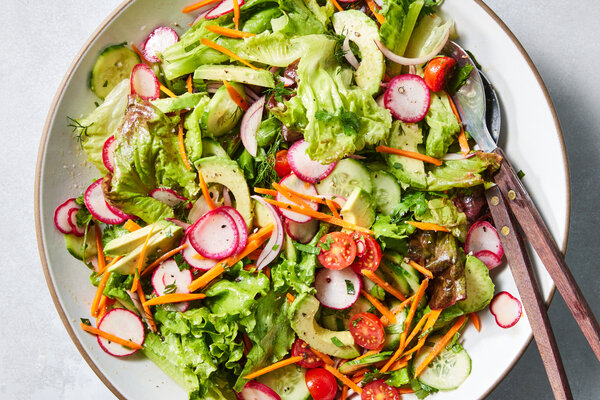Best Salad Recipes: From Hearty Dinners to Quick Lunches